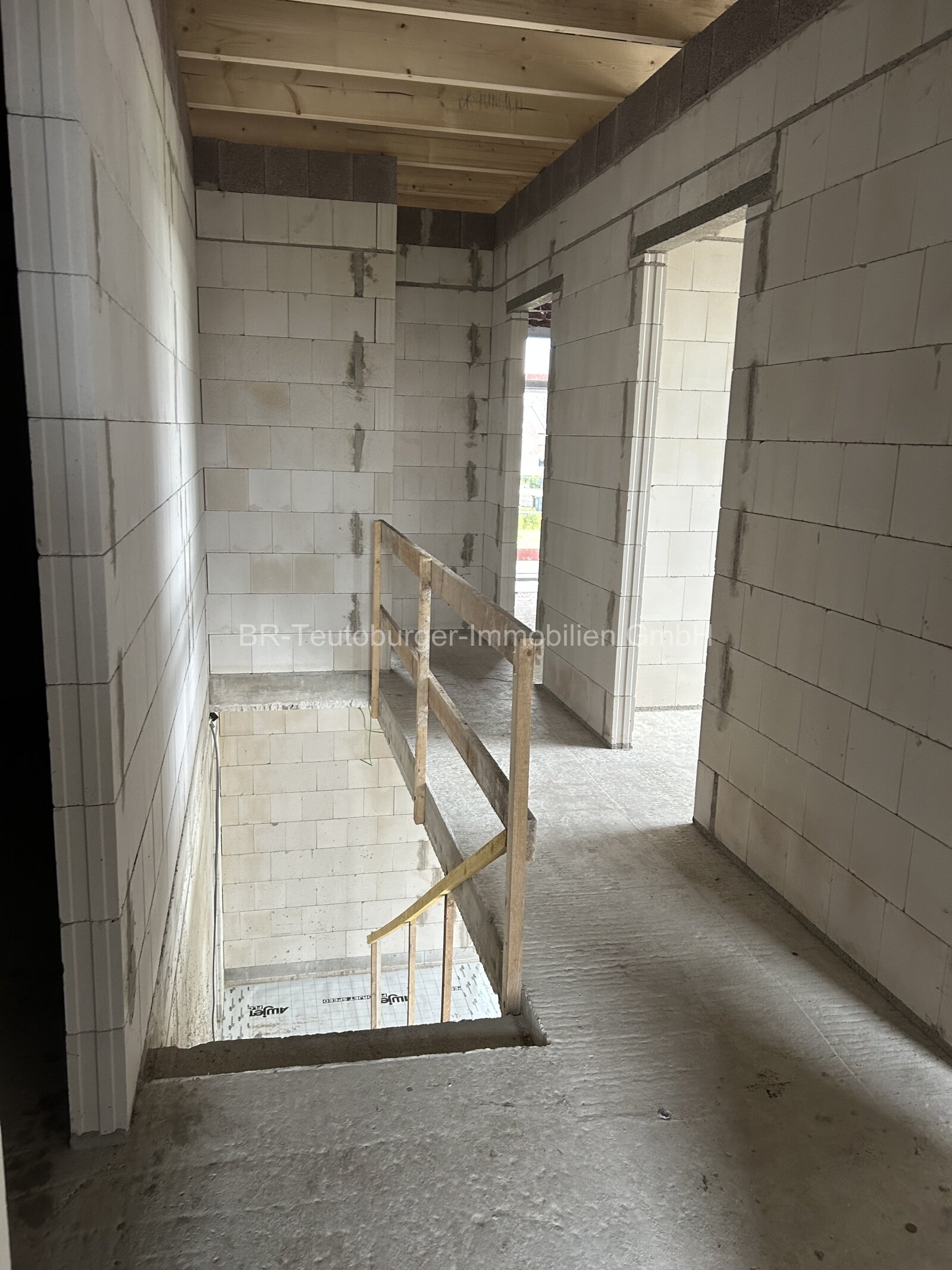  6 Zimmer Haus als DHH Provisionsfrei 